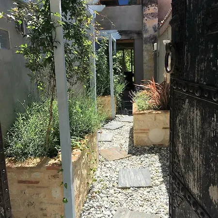 Laplaneze Vakantiehuis Loubes-Bernac